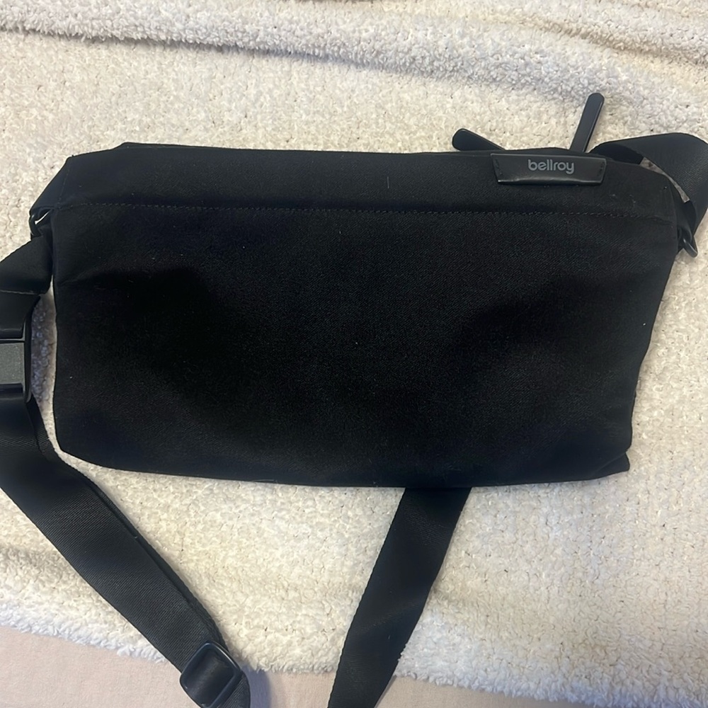 Bellroy sling